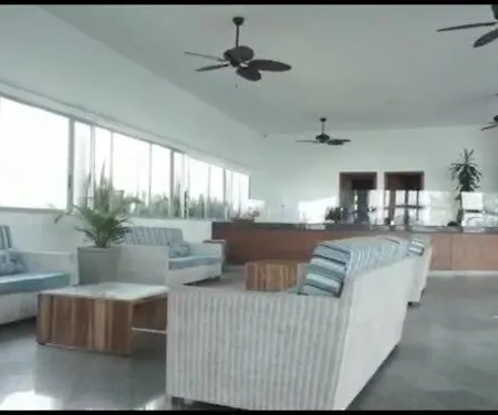 Apartment 1 Bedroom Infinity Pool